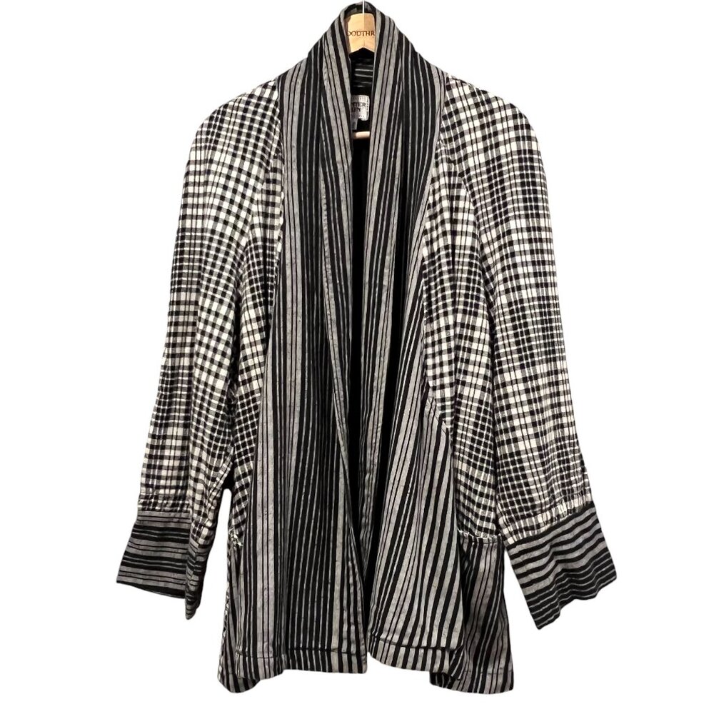 Winter Sun Plaid Swing Jacket, Pockets, Black White S/M